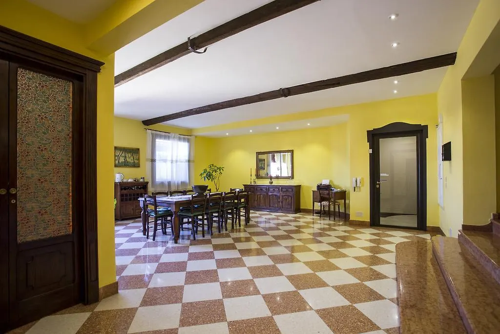 Residenza Bianconcini Bed & Breakfast Bologna 2*,