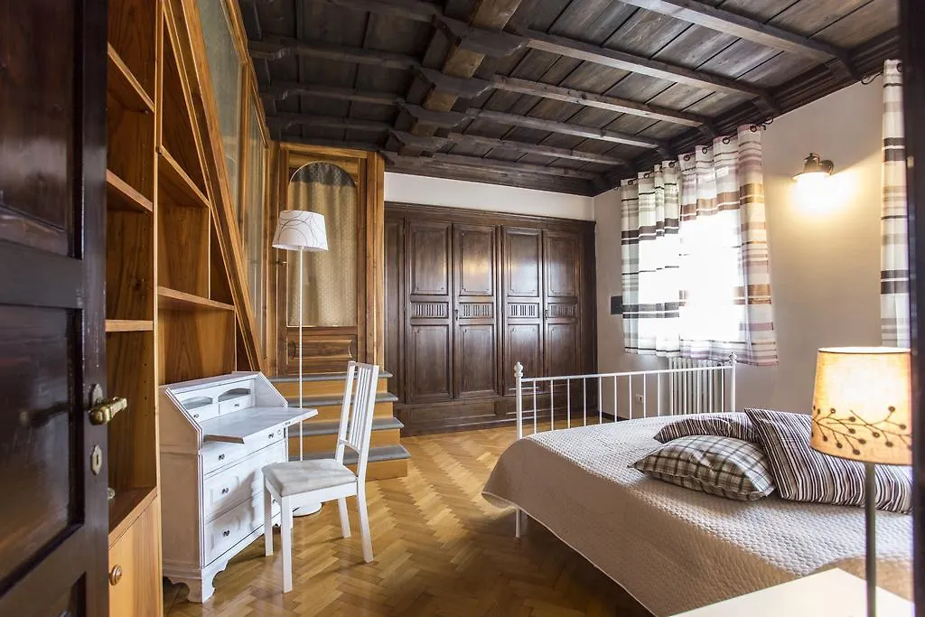 Residenza Bianconcini Bed & Breakfast Bologna 2*,
